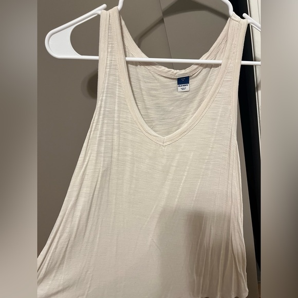 AE Tank - Picture 2 of 3